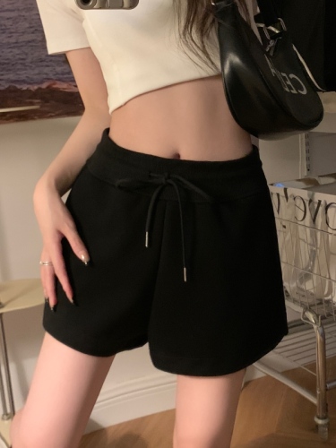 Actual shot and real price, high-waisted casual shorts for hot girls with drawstrings, slim fit, versatile straight-leg wide-leg pants