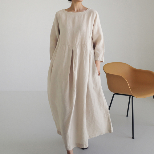 Loose plus-size dress Japanese Korean style cotton and linen round neck pullover solid color over-the-knee long skirt with large hem