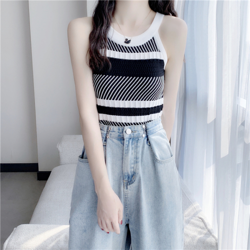 Actual shot ~  new style color-blocked striped logo knitted vest thin style versatile round neck pullover sleeveless