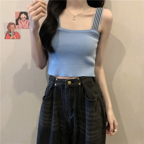 Real shot of knitted camisole summer design ins short navel-baring Hyunya style inner wear outer bottoming top