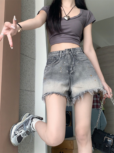 Real shot of denim shorts for women in summer  new retro high-waist slim design A-line wide-leg pants hot style