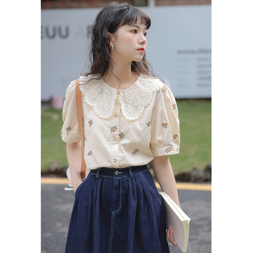 Real shot of small fresh summer new style exquisite embroidered doll collar loose retro shirt women's sweet loose top