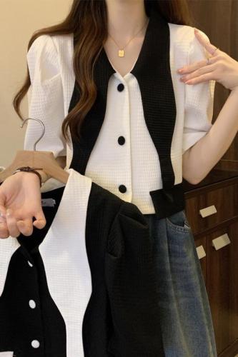 Real shot of large size summer 2023 new style small fragrance design puff sleeve shirt chic slim short top for women