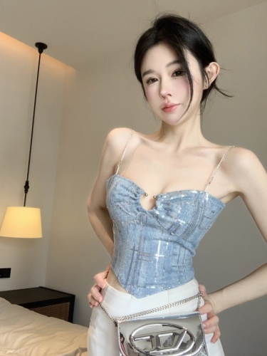 Real shot, real price, summer new hot girl chain love hollow camisole slim strap backless top