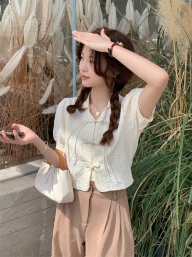 Actual shot of new summer style retro Chinese-style buckle temperament stand-up collar shirt short puff-sleeve top chic shirt for women