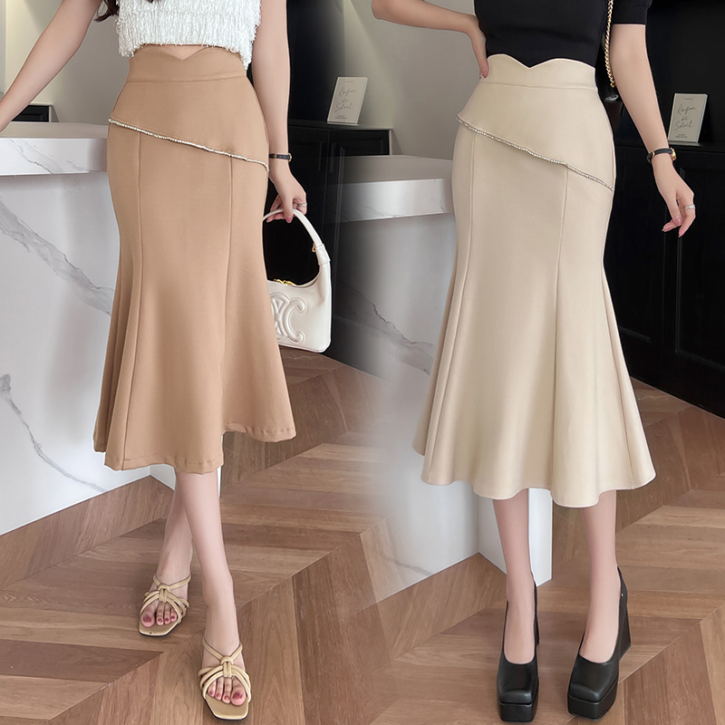 Real shot 2023 fishtail skirt for women all seasons high-waist slim hip-covering skirt retro temperament mid-length one-step skirt