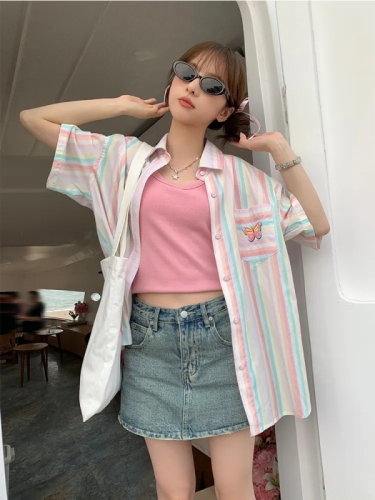 Spot original Hong Kong style new candy color vertical striped towel embroidered butterfly Japanese cute sweet sleeve shirt top