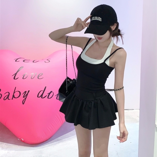 ~Hangneck color-blocked fake two-piece suspender straps backless tight sleeveless top hot girl beautiful back vest