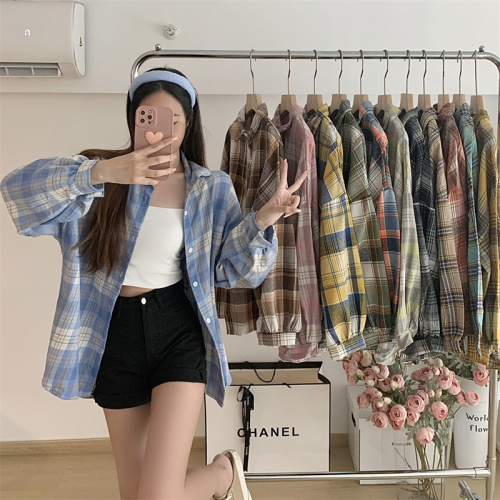Actual shot and real price Korean high-end design niche shirt women's autumn clothing retro Hong Kong style versatile loose plaid shirt