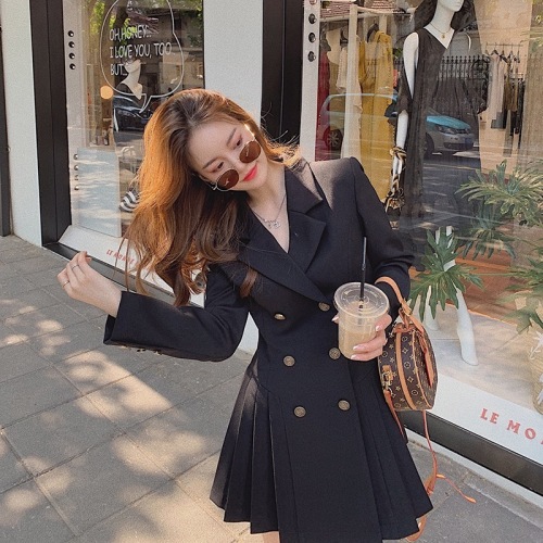 Temperament light and mature style suit dress  autumn new style pleated big brand high-end dress