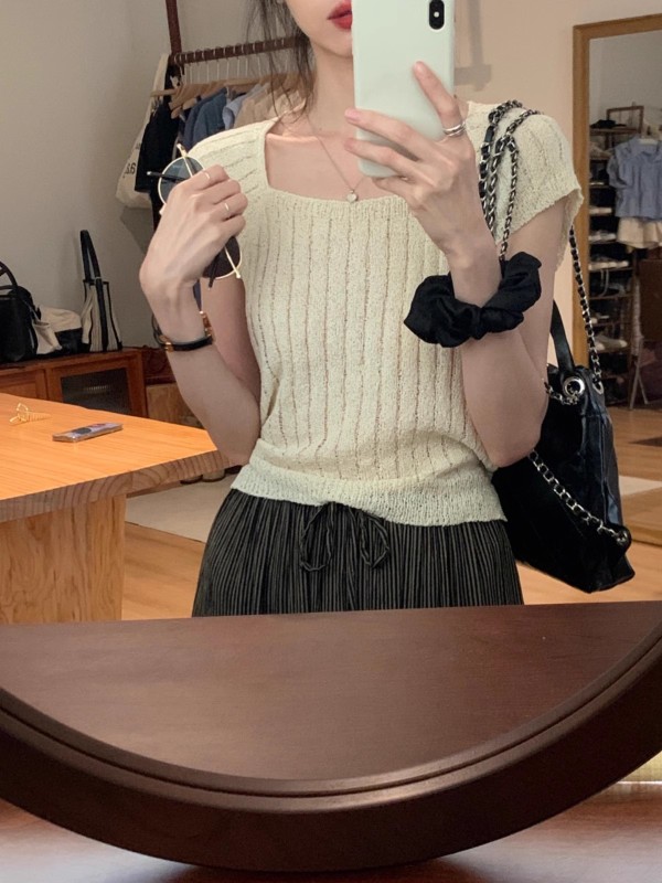 BRIVIN apricot knitted slim T-shirt women's short-sleeved summer new breathable air-conditioned shirt sweet and spicy square neck top