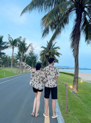 Couple's summer clothing niche design halter neck off-shoulder top seaside beach resort style shirt