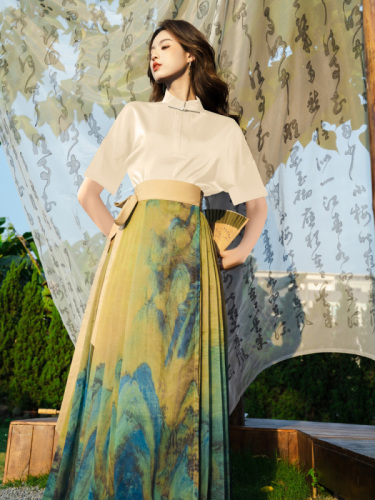 Real shot, ready-made national style horse face skirt, skirt, Hanfu, female adult national style cheongsam top, new Chinese suit