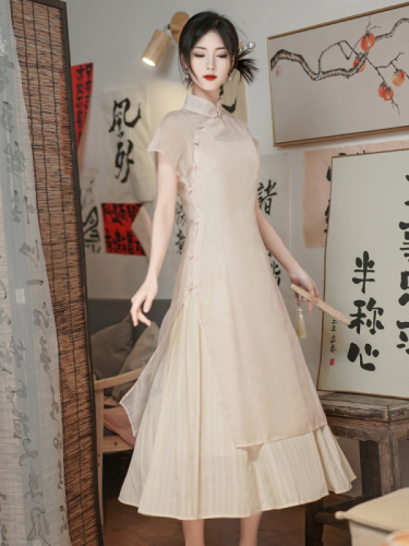 Actual shot of the new Chinese-style improved version of the cheongsam suit for women in summer, a cool dress with straps and a blouse, two-piece set