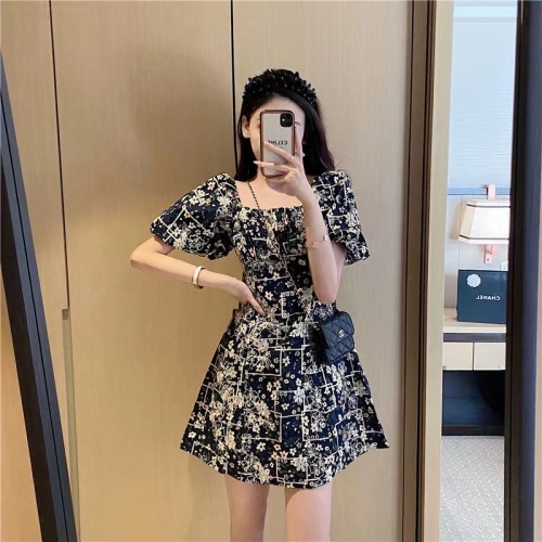 French floral dress women's summer  new ladylike temperament slim retro square neck puff sleeve skirt