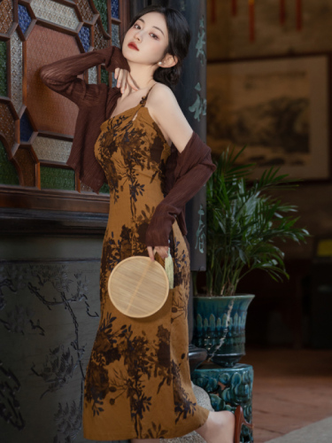 Actual shooting and video. New Chinese design cheongsam and two-piece jacket set +40 price control