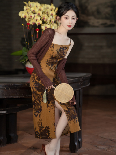 Actual shooting and video. New Chinese design cheongsam and two-piece jacket set +40 price control