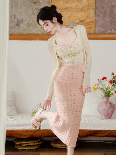 French knitted dress for women, autumn retro temperament, high-end chic princess dress