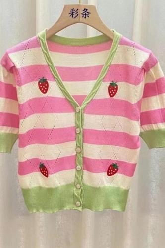 Real shot and real price Sweetheart Berry Hand-crocheted Sweet Strawberry Knitted Cardigan