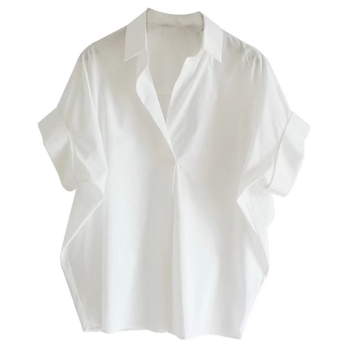 Retro Hong Kong style short-sleeved shirt for women summer new fashion versatile white shirt loose bat sleeve collar top