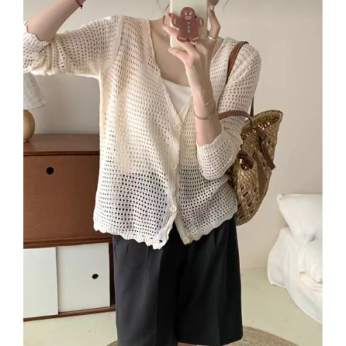 Spring and Autumn 2023 new style hollow knitted cardigan, versatile V-neck long-sleeved outer sun protection shirt, simple solid color jacket