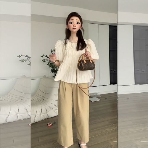 2024 new style slightly fat and slimming tea-style outfit, a complete set of high-end tops for women, summer royal sister forest style two-piece set