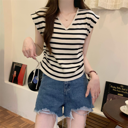 2023 new summer Korean style V-neck pleated lace-up design versatile striped sweater short-sleeved tops for women