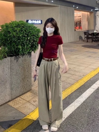 New red right shoulder short sleeve t-shirt dopamine outfit hot girl short top denim wide leg pants two piece set