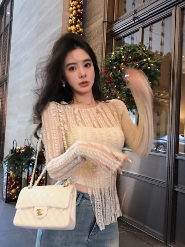 2024 new summer style solid color design long-sleeved round neck hollow sunscreen pure lust temperament lace knitted T-shirt for women