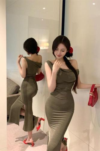 Real shots and real prices ~ Summer temperament swing collar sleeveless waist strap dress slim fit slit sexy hip-covering long skirt