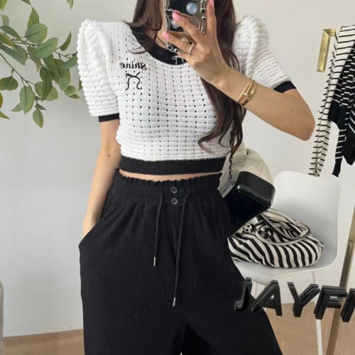 Spot 2024 summer new style slim fit and stylish minus letters jacquard puff sleeve short-sleeved sweater for women trendy