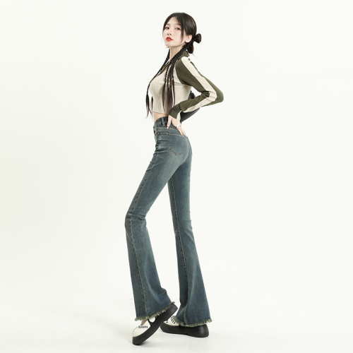 Gray bootcut jeans for women in spring and autumn, high-waisted slim horse hoof pants for small people, slim fit stretchy raw edge flared pants