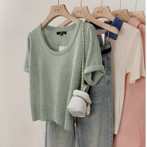 Green u-neck short shoulder knitted short-sleeved t-shirt for women summer new design niche petite top solid color