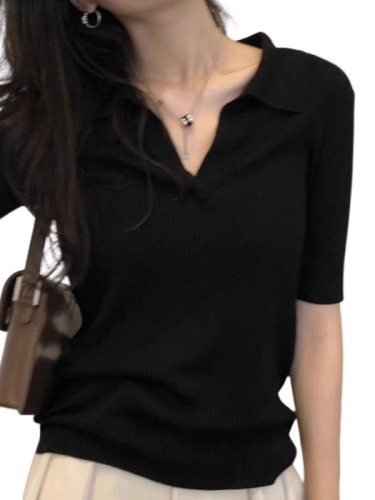 天猫品质 黑色v领正肩女t恤夏季半袖上衣设计感显瘦短款polo衫