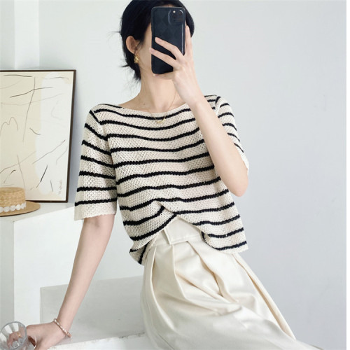 High-end striped thin short-sleeved T-shirt top for women summer new round neck design niche ice silk sweater