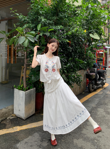 Actual shot~ White shirt suit summer new style embroidered shirt and skirt two-piece set with earrings