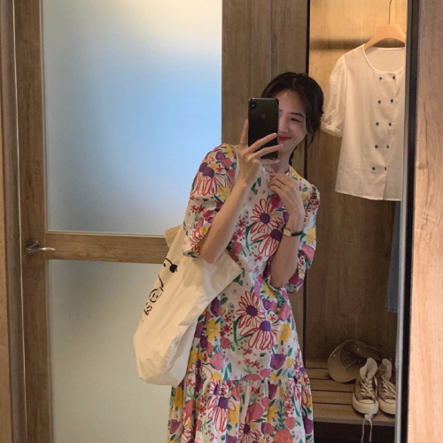 韩国夏天长裙气质法式设计感碎花裙女休闲沙漏型身材连衣裙夏