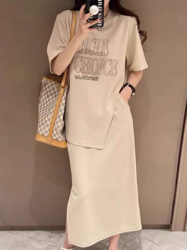 Miss Korean Suit 2024 New Large Size Niche Loose Slim Long T-shirt Skirt Fashion Two-piece Set