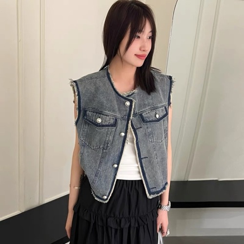 Small fragrant style spliced ​​denim vest jacket for women European station summer wear 2024 new European style women's sleeveless top trendy