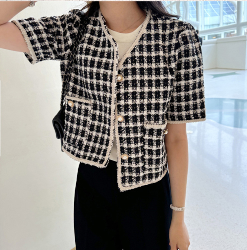 Korean ins style spring and summer V-neck retro pearl plaid tweed short-sleeved suit jacket small cardigan for women