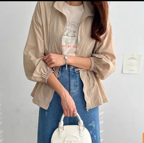 Korean style chic short jacket 2024 summer new age-reducing small casual lightweight simple fashion tops for women