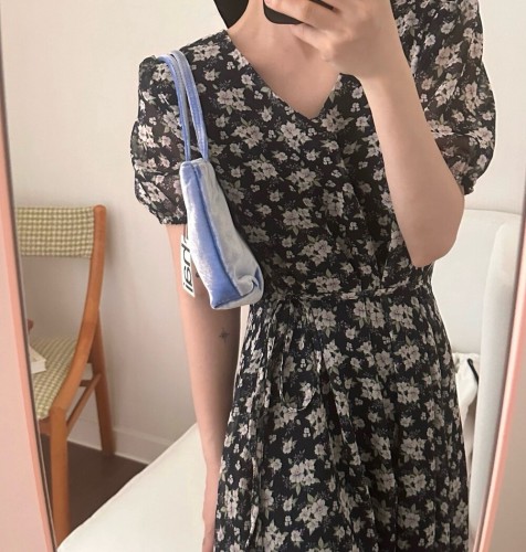 Korean chic summer temperament V-neck short-sleeved tie waist floral dress
