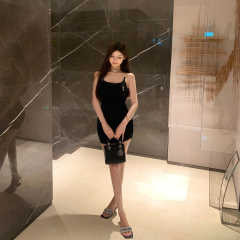 純欲性感修身背心裙女短款高腰褶皺顯瘦包臀裙