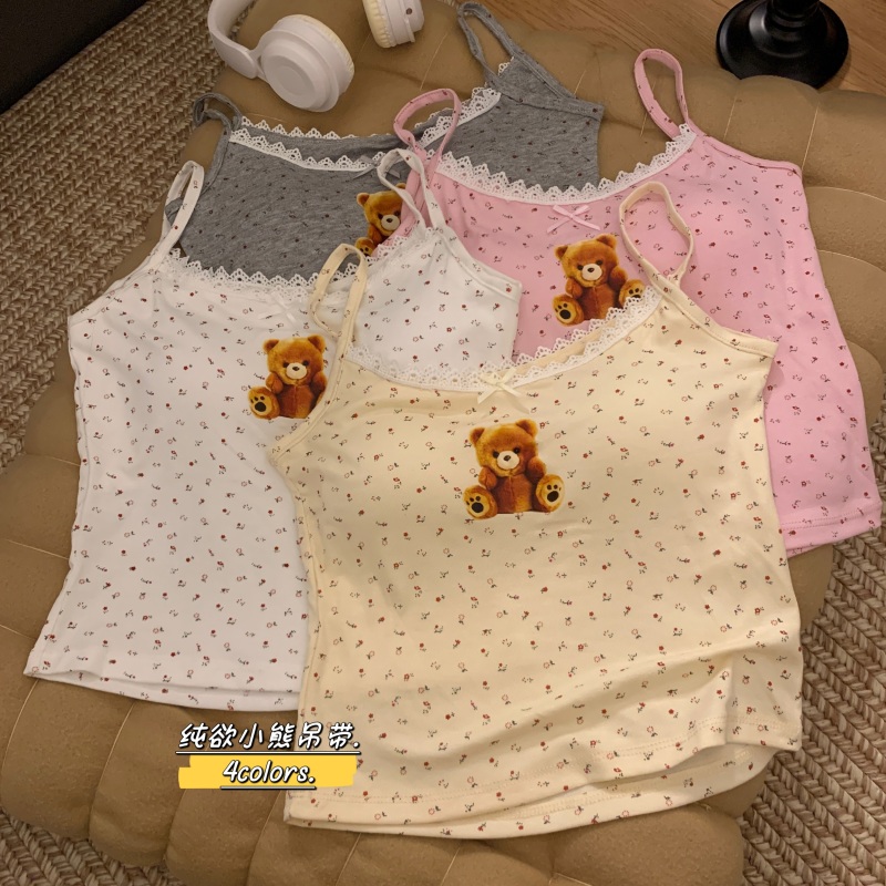 Actual shots and real prices for the new summer lace bear camisole, a versatile bottoming shirt with a chest pad and a sleeveless top inside
