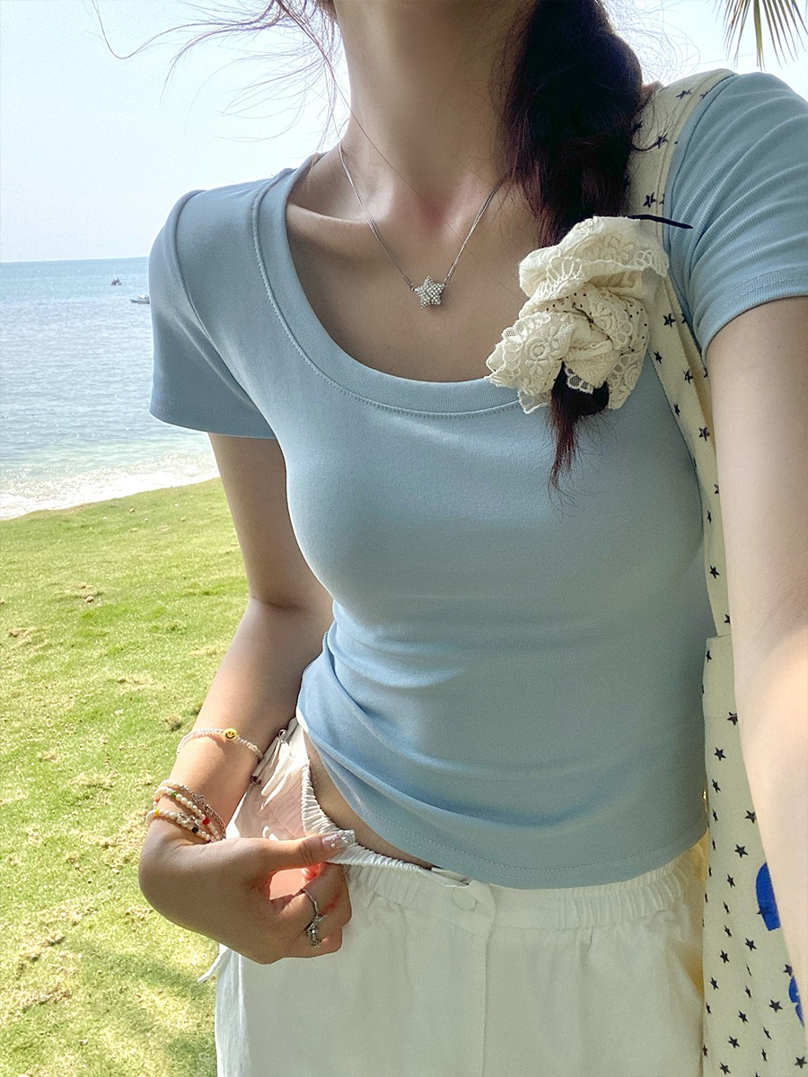 2024 New White Underwear U-Neck Slimming T-Shirt for Women's Short Sleeve T-Shirt with Round Neck and Slim Fit 