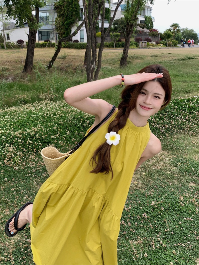 實拍 法式黃色掛脖露肩氣質連衣裙