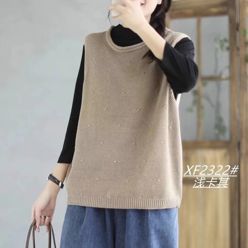 Retro literary round neck jacquard knitted vest 2024 new autumn temperament versatile loose slimming sleeveless vest