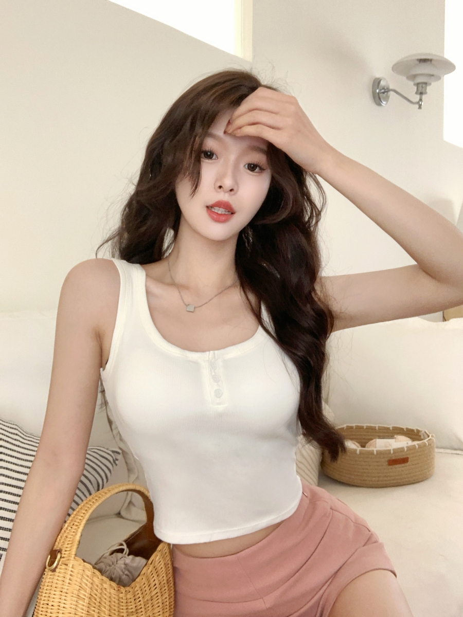 實拍~韓版圓領小背心外穿紐扣設計感帶胸墊無袖打底衣女