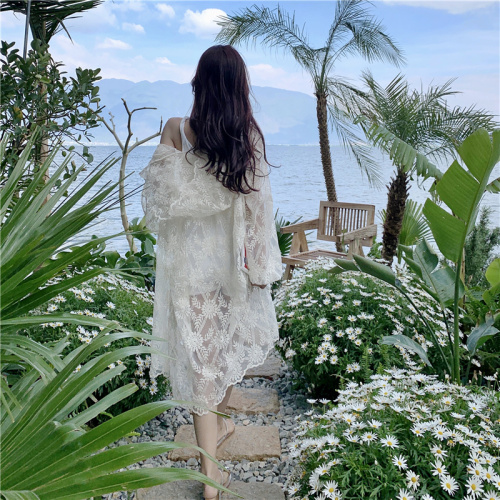 Actual shot~2024 seaside vacation lace hooded long-sleeved loose long-sleeved sun protection sweater outerwear