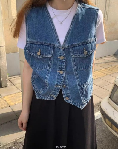 One Seven Short Denim Vest Women's 2024 Spring and Summer Loose Slim Retro Sleeveless Vest Jacket Waistcoat